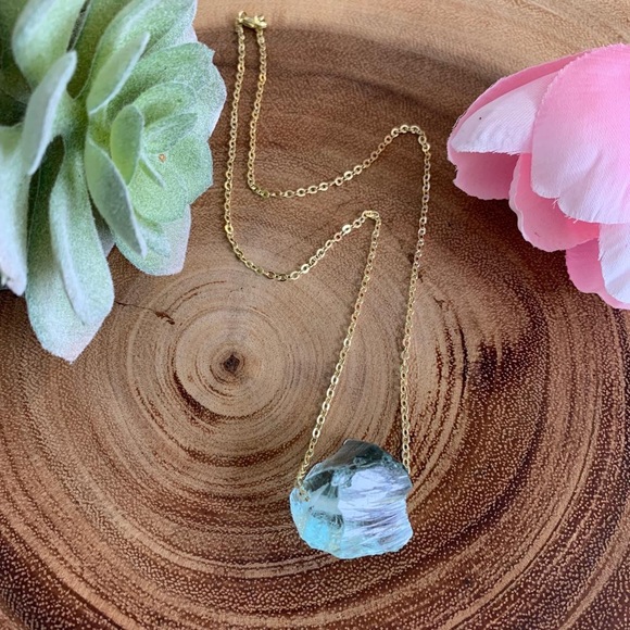 Raw Aquamarine 18K Gold Necklace - Picture 4 of 8